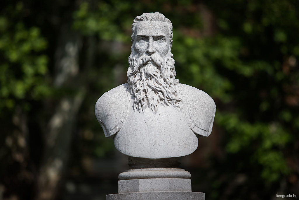 Zrinjevac, južna strana bista Krsta Frankopana